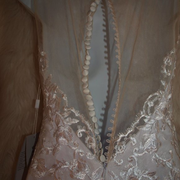 White WEDDING GOWN With Long Embellished Train NEW BY BABYLINE DRESS - Picture 2 of 14